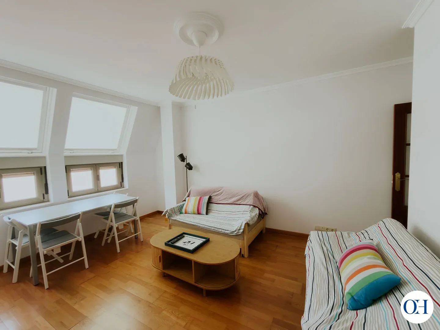 Piso de alquiler en Cariño de 2 habitaciones